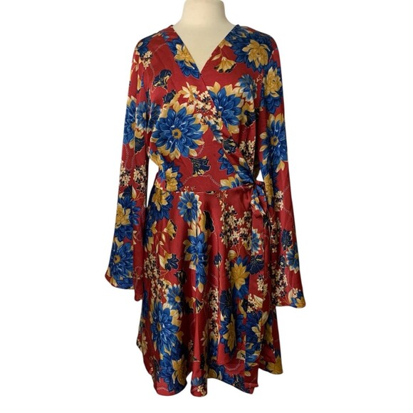 Missguided Plus Floral Wrap Dress Long Bell Sleeve Size 20 Red - Picture 1 of 7